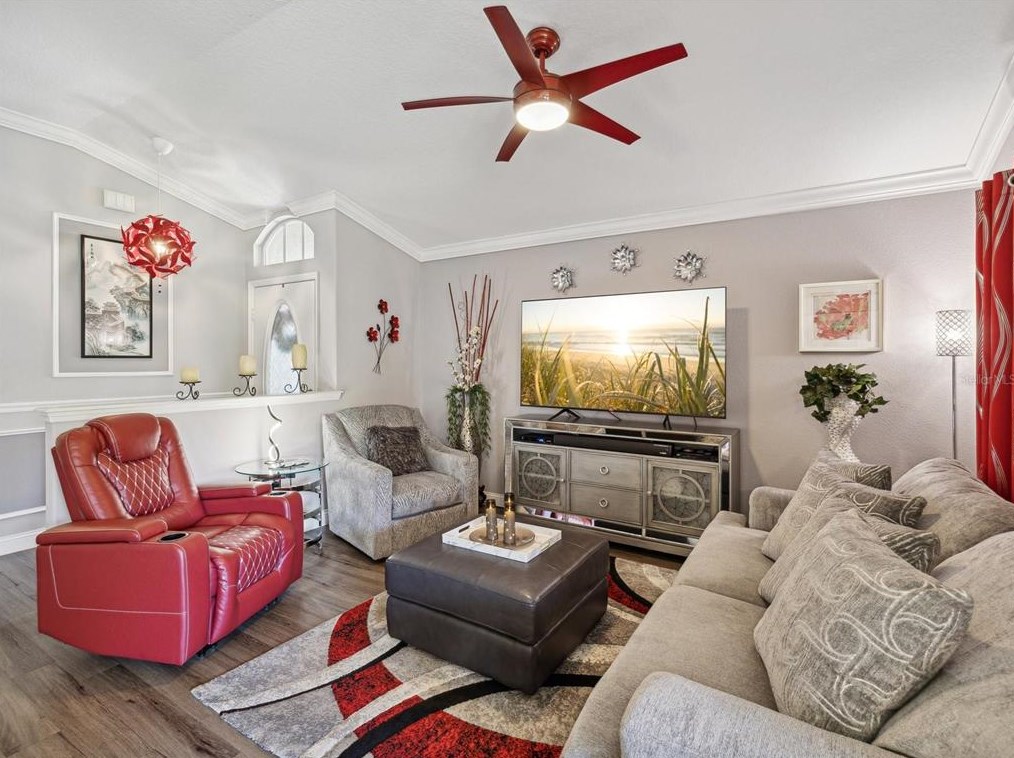 11634 Holly Ann Dr, New Port Richey FL 34654-1732 exterior