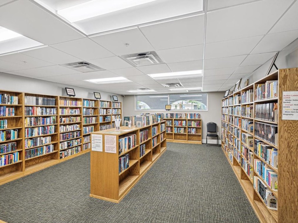 11634 Holly Ann Dr, New Port Richey FL 34654-1732 exterior