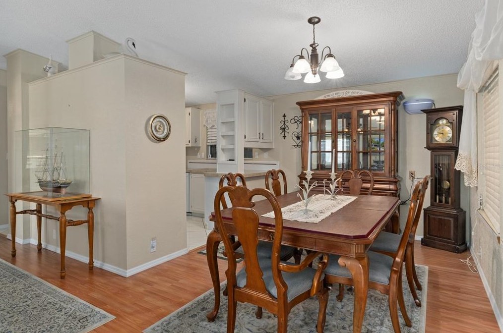 5136 Forest Glenn Dr, Brooksville FL  34607-3922 exterior