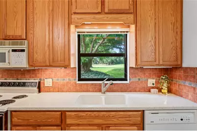 9108 Bassett Lane #B, New Port Richey, FL 34655 - Photo 11