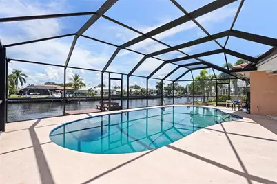 2044 Montana Avenue NE, Saint Petersburg, FL 33703 - Photo 11