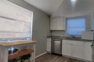 3814 Holiday Lake Dr, Holiday, FL 34691 - Photo 9