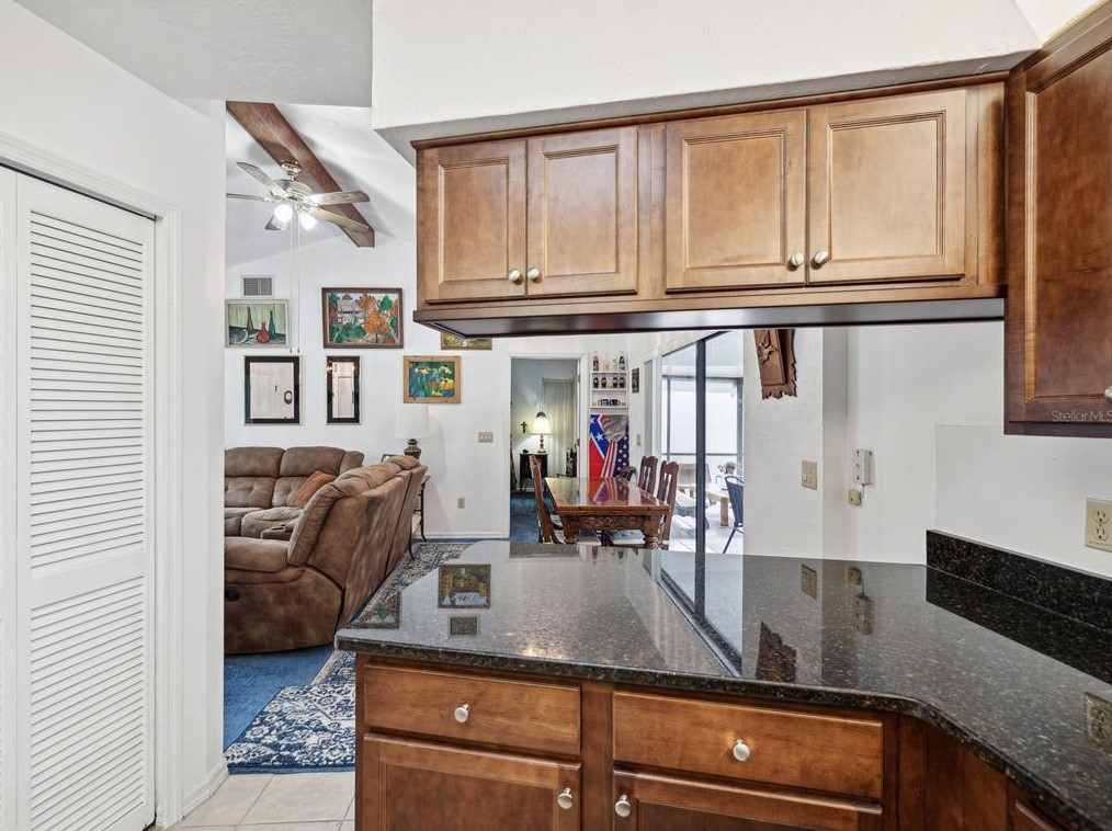 1750 Mesa Verde Dr, Beverly Hills FL  34465-3159 exterior