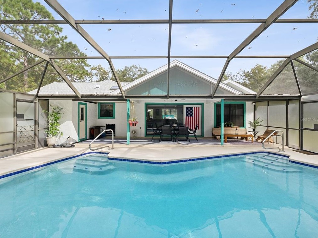 1750 Mesa Verde Dr, Beverly Hills FL  34465-3159 exterior