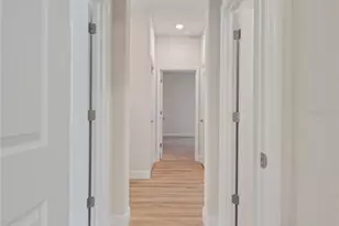 11512 Weaver Hollow Rd, New Port Richey, FL 34654 - Photo 51