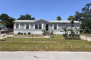 9811 Bud St, Hudson, FL 34669 - Photo 3