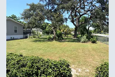9811 Bud Street, Hudson, FL 34669 - Photo 5