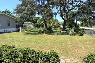 9811 Bud St, Hudson, FL 34669 - Photo 5