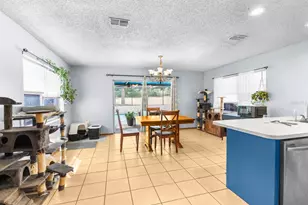 13242 Little Farms Dr, Spring Hill, FL 34609 - Photo 7