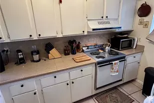 427 Windrush Bay Dr, Tarpon Springs, FL 34689 - Photo 13