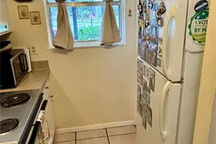 427 Windrush Bay Dr, Tarpon Springs, FL 34689 - Photo 15