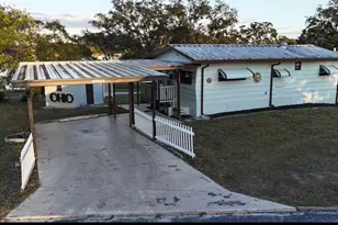 9486 Gray Fox Dr, Weeki Wachee, FL 34613 - Photo 31