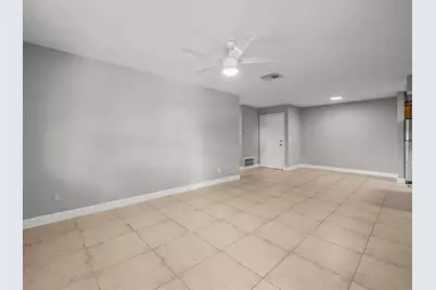 230 Thorn Tree Place #230, Brandon, FL 33510 - Photo 29