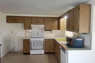 3249 Trask Dr, Holiday, FL 34691 - Photo 5