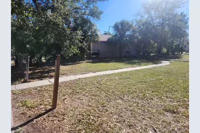 1002 13th Avenue S, Saint Petersburg, FL 33705 - Photo 5