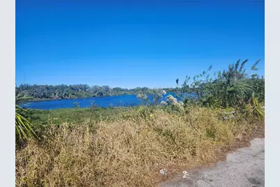 820 NW 9th Street, Mulberry, FL 33860 - Photo 1