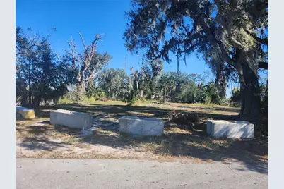 820 NW 9th Street, Mulberry, FL 33860 - Photo 15