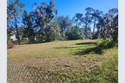 820 NW 9th Street, Mulberry, FL 33860 - Photo 17