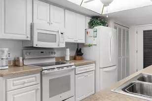 6409 Wedgewood Dr, Spring Hill, FL 34606 - Photo 13