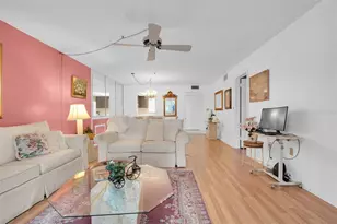 155 Bluff View Dr, Belleair Bluffs, FL 33770 - Photo 9