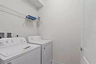 5537 Misty Oak Cir, Davenport, FL 33837 - Photo 19