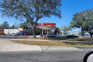 6141 Freeport Dr, Spring Hill, FL 34606 - Photo 23