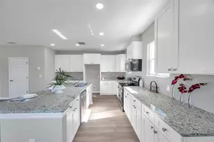 5742 Meadowlane St, New Port Richey, FL 34652 - Photo 11