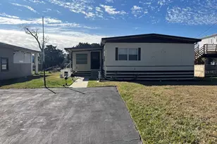 7118 Wilcox Dr, Hudson, FL 34667 - Photo 3