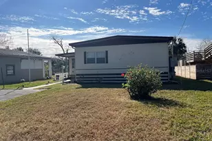 7118 Wilcox Dr, Hudson, FL 34667 - Photo 1