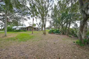 15624 Carlton Lake Rd, Wimauma, FL 33598 - Photo 5