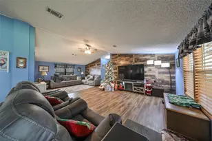 15624 Carlton Lake Rd, Wimauma, FL 33598 - Photo 17