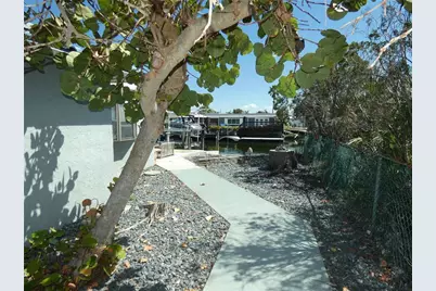 13618 Stacey Drive, Hudson, FL 34667 - Photo 3