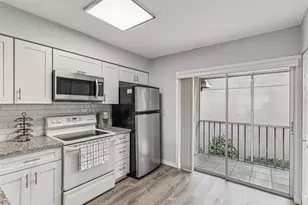 6428 Gloria Dr, New Port Richey, FL 34653 - Photo 9