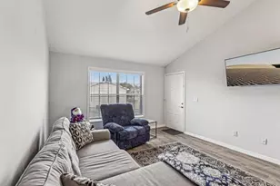 6428 Gloria Dr, New Port Richey, FL 34653 - Photo 5