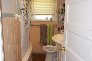 5827 39th St N, Saint Petersburg, FL 33741 - Photo 17