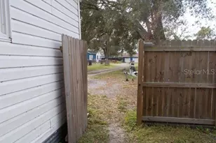 5827 39th St N, Saint Petersburg, FL 33741 - Photo 61