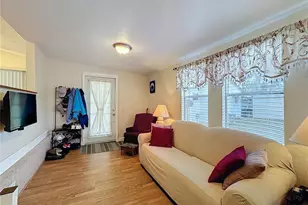 9321 Grizzly Bear Ln, Weeki Wachee, FL 34613 - Photo 7