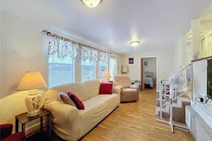 9321 Grizzly Bear Ln, Weeki Wachee, FL 34613 - Photo 5