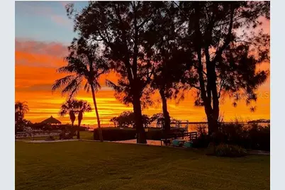 1624 Sea Breeze Drive, Tarpon Springs, FL 34689 - Photo 15