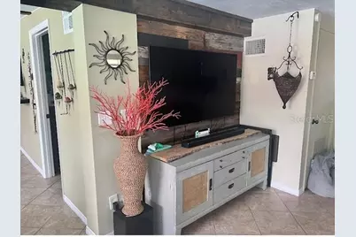 1624 Sea Breeze Drive, Tarpon Springs, FL 34689 - Photo 9