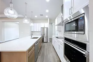 9065 Mississippi Run, Weeki Wachee, FL 34613 - Photo 3