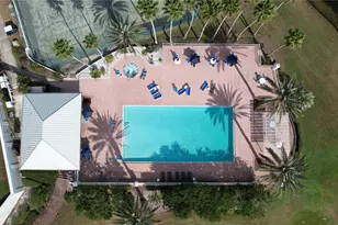 9065 Mississippi Run, Weeki Wachee, FL 34613 - Photo 31