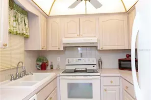 4533 Marine Pkwy, New Port Richey, FL 34652 - Photo 3