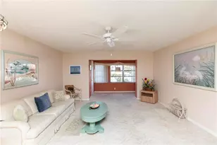 4533 Marine Pkwy, New Port Richey, FL 34652 - Photo 7