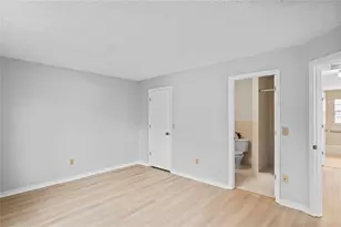 6028 Wilds Dr, New Port Richey, FL 34653 - Photo 13