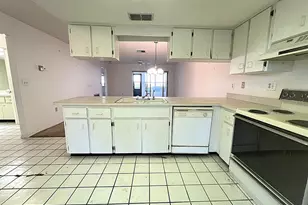 7523 Greystone Dr, Hudson, FL 34667 - Photo 11