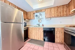 9000 Commodore Dr, Seminole, FL 33776 - Photo 9