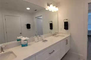 415 Island Way, Clearwater Beach, FL 33767 - Photo 21