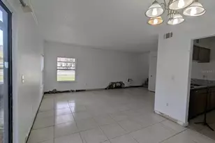 12401 Joel Ct, Tampa, FL 33612 - Photo 7