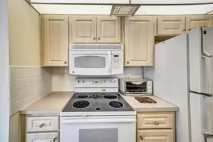 8420 Winding Wood Dr, Port Richey, FL 34668 - Photo 17